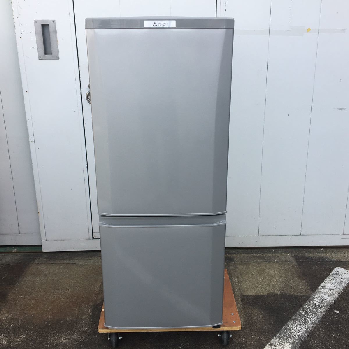 2017年製　ミツビシ　2ドア冷蔵庫　146L